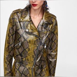 Zara Faux Snakeskin Print Biker Moto Jacket Size XS